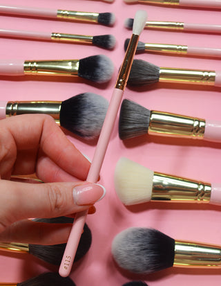 P.Louise #115 Brening Brush