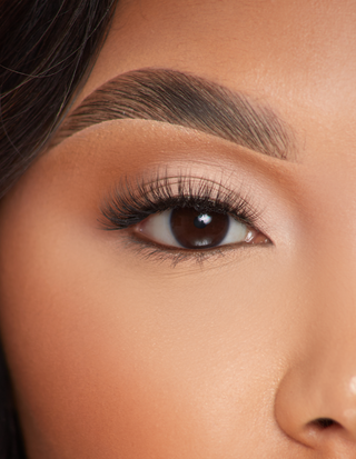 P.Louise Lashes - Kalme Charme