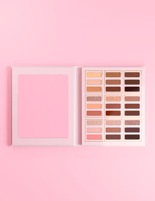 P.Louise hinter der Schleierpalette