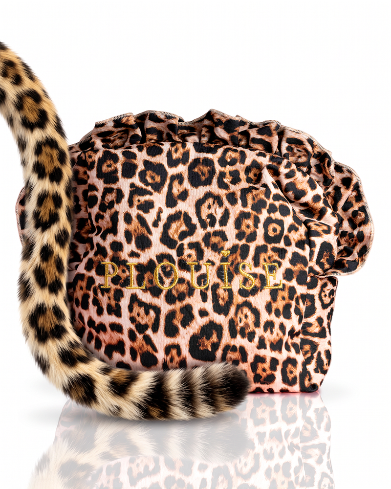 Große Make-up-Tasche mit Leopardenmuster und Rüschen von Cheetah Spotted Seduction