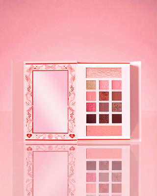 Die Cosy Chronicles Christmas Gesichts- und Lidschattenpalette