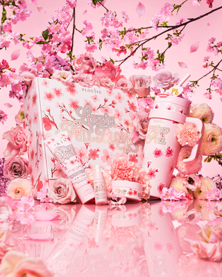 Conjunto de amor en plena floración