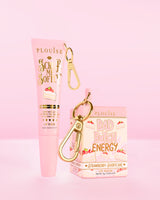 P.Louise Moisture Magic Duo que incluye un bálsamo labial y un tubo de exfoliante labial, ambos con aroma a tarta de fresas.
