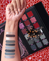 Paleta de Halloween con final de cuento aterrador
