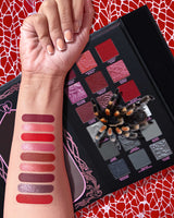 Paleta de Halloween con final de cuento aterrador