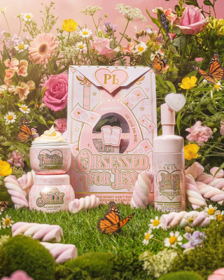 P. Louise obsesionada por menos un paquete de cuidado de la piel